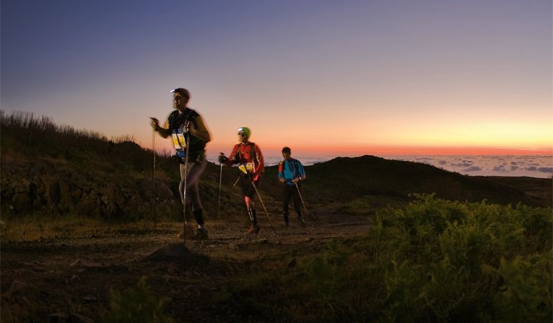 Trucos para correr de noche en la montaña