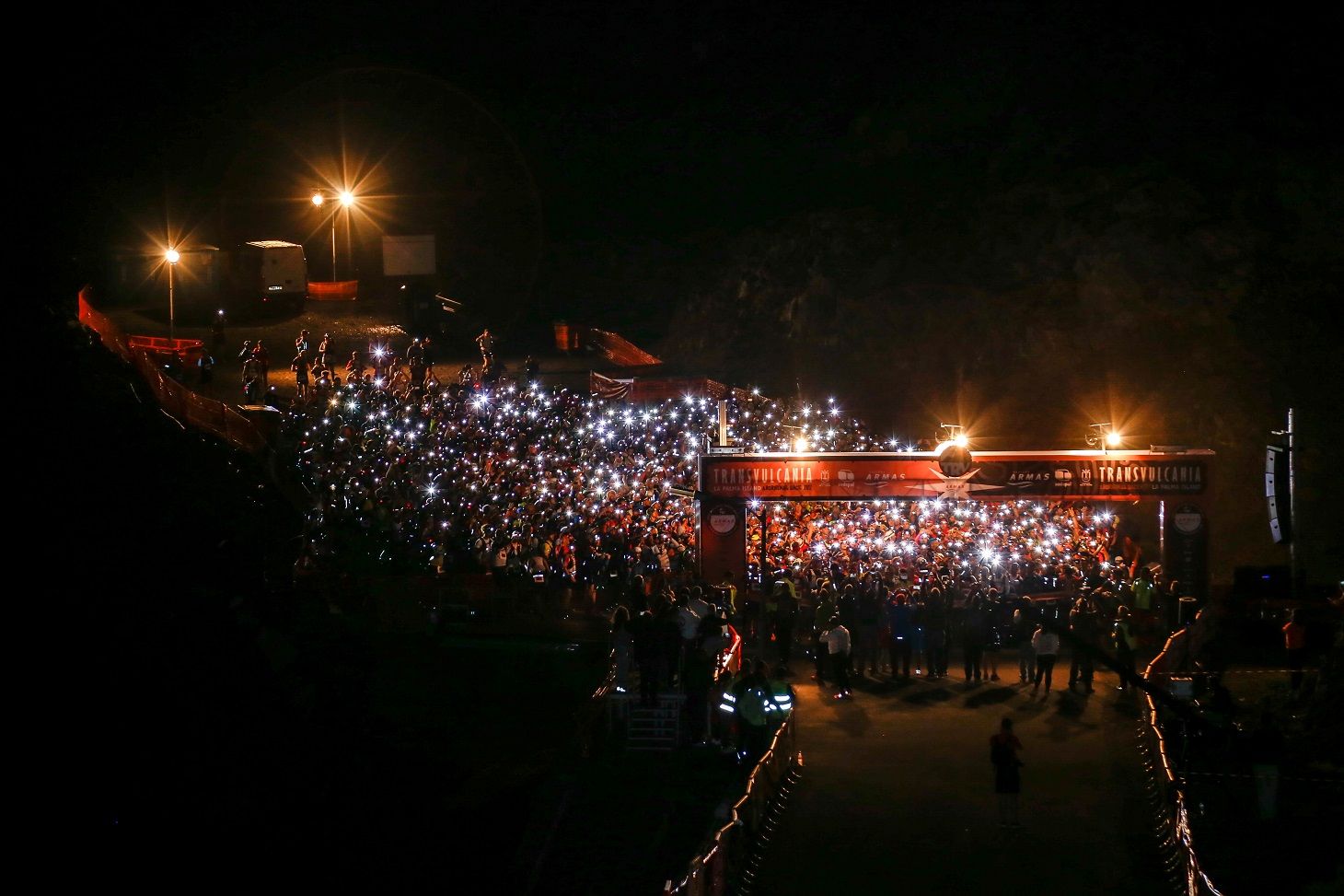 Transvulcania soluciona el embudo de la salida