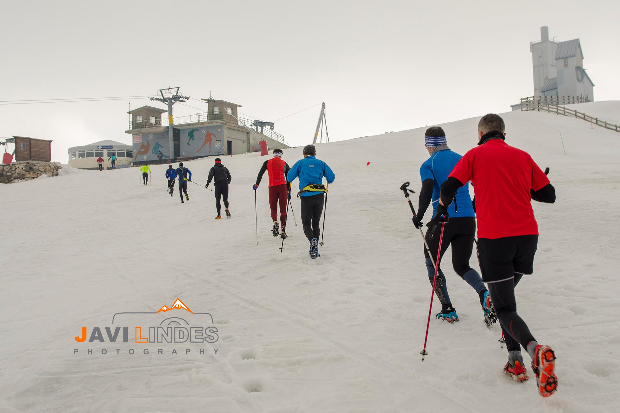 Raúl Camara y Tamara Bueres vencesdores del II Trail Blanco de Valgrande Pajares.