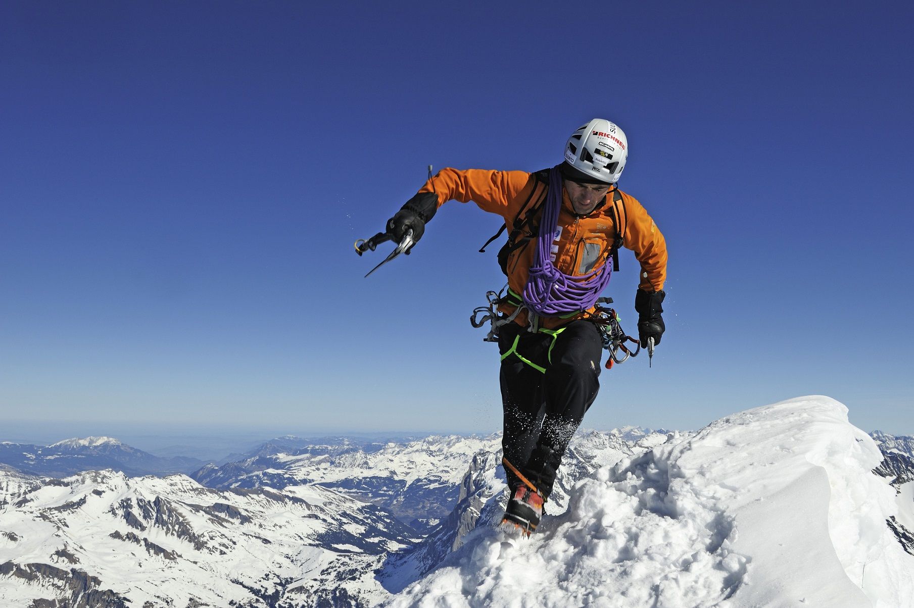 Fallece Ueli Steck a los pies del Everest