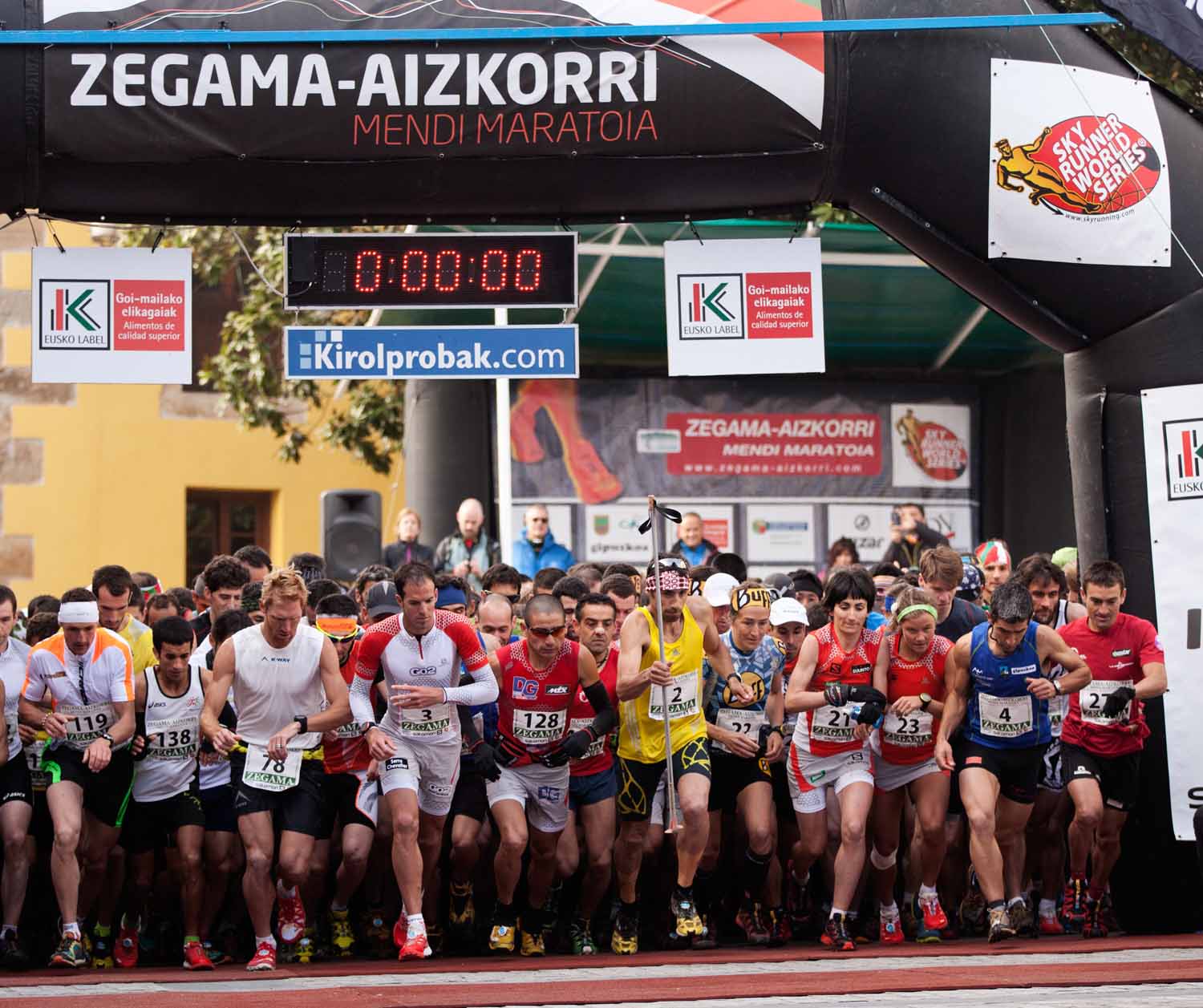 Salomon renueva con su compromiso con la Zegama-Aizkorri