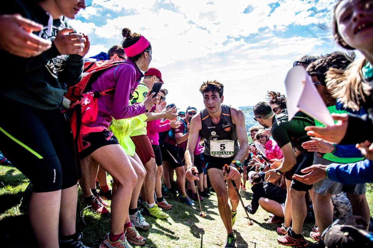 10 diferencias entre correr una prueba de trail y una de asfalto. Zegama 2019 JCD Fotografía 