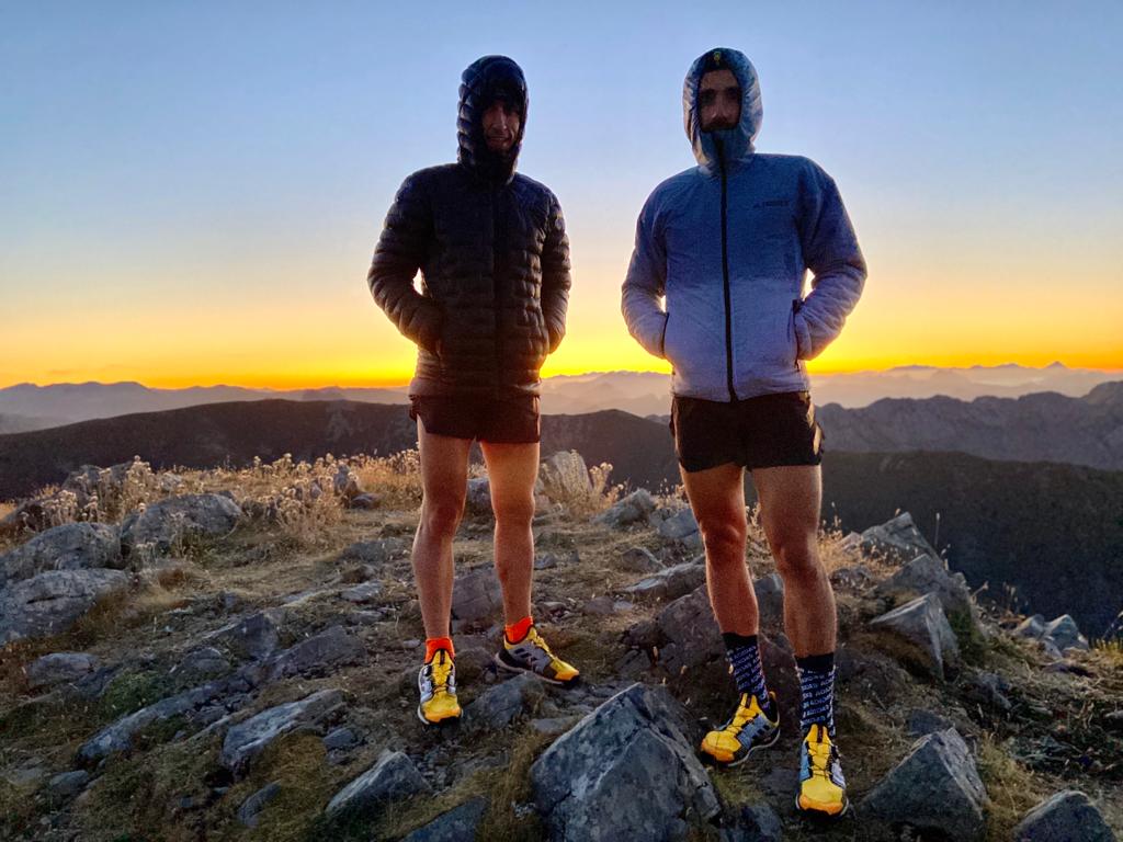 Pablo Villa y Luis Alberto Hernando hacen cima en el Polvoreda antes del amanecer