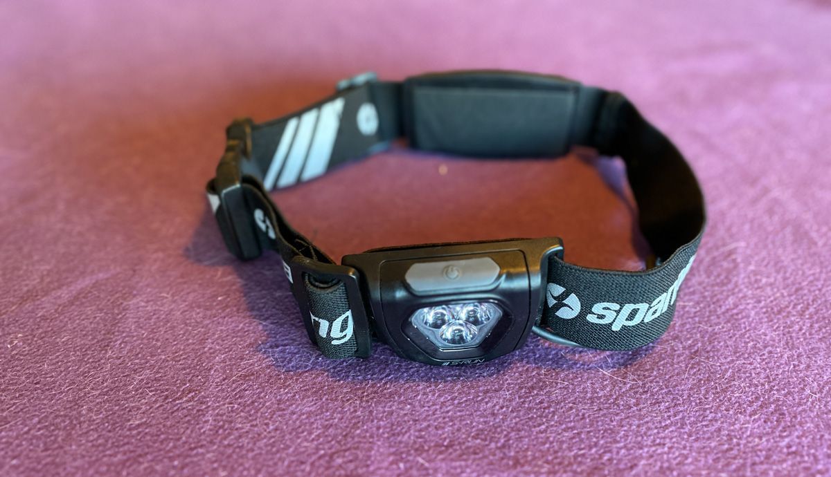Spanninga S-Run, la luz para correr que va en tu cintura Spanninga S-Run, la luz para correr que va en tu cintura