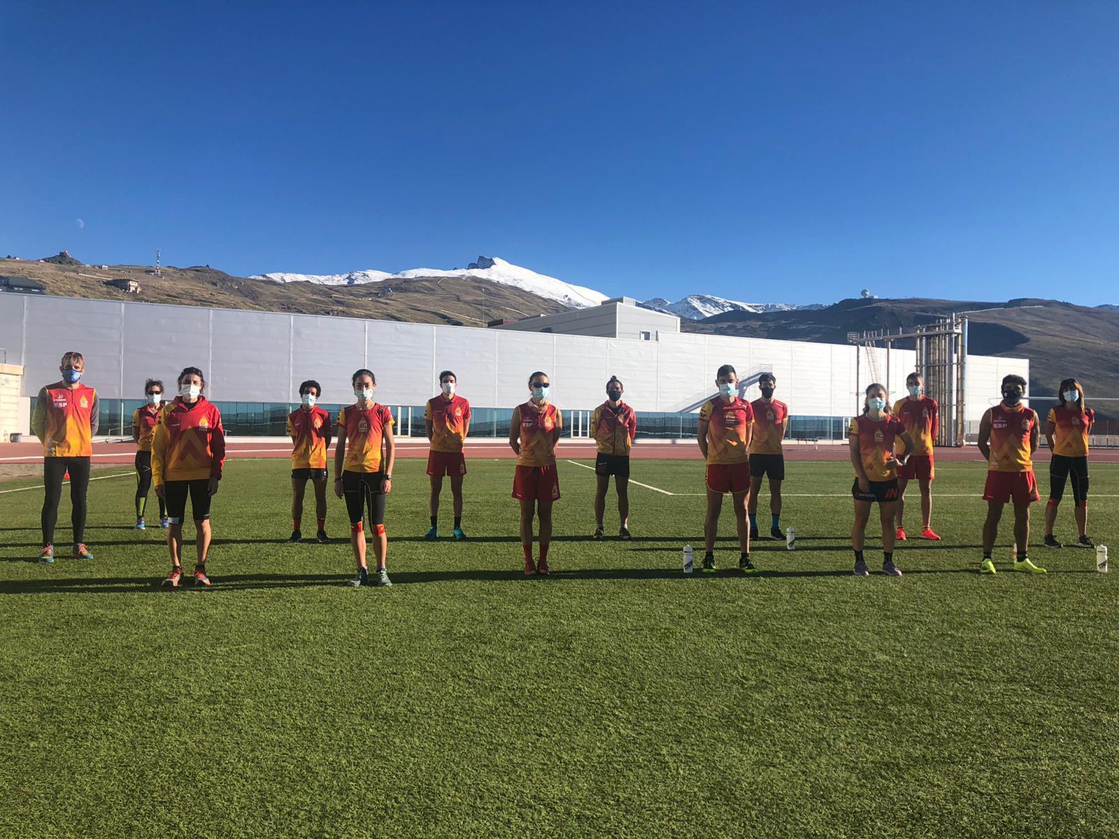 Asignadas las becas de la FEDME a los deportistas de carreras por montaña