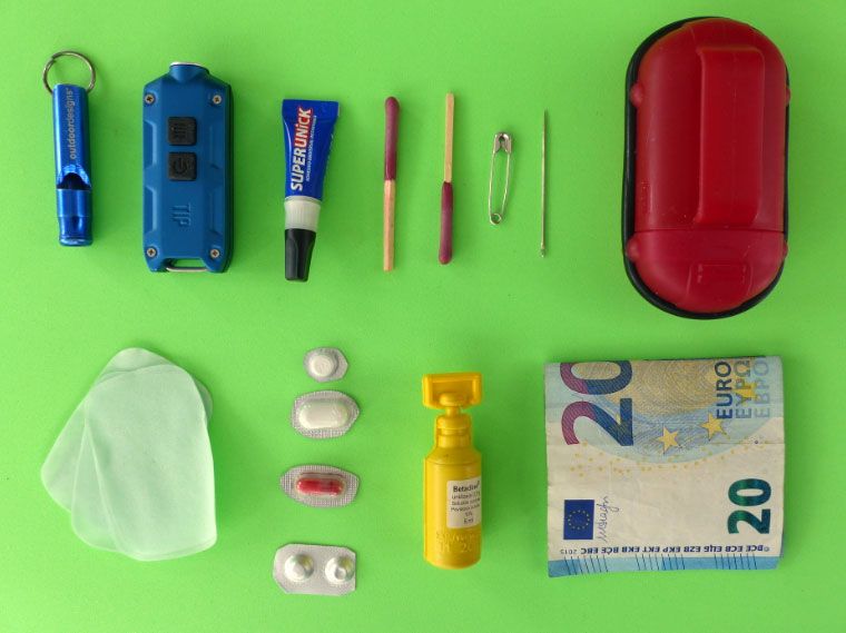 Un kit de emergencia de 55 gramos. Foto: Tino Nuñez Un kit de emergencia de 55 gramos. Foto: Tino Nuñez