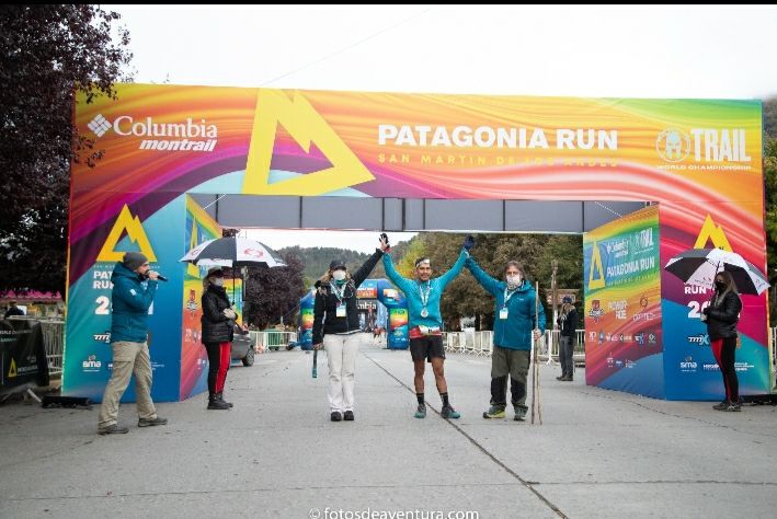 Sergio Pereyra ganador de la edición 2021 Patagonia Run Columbia Montrail