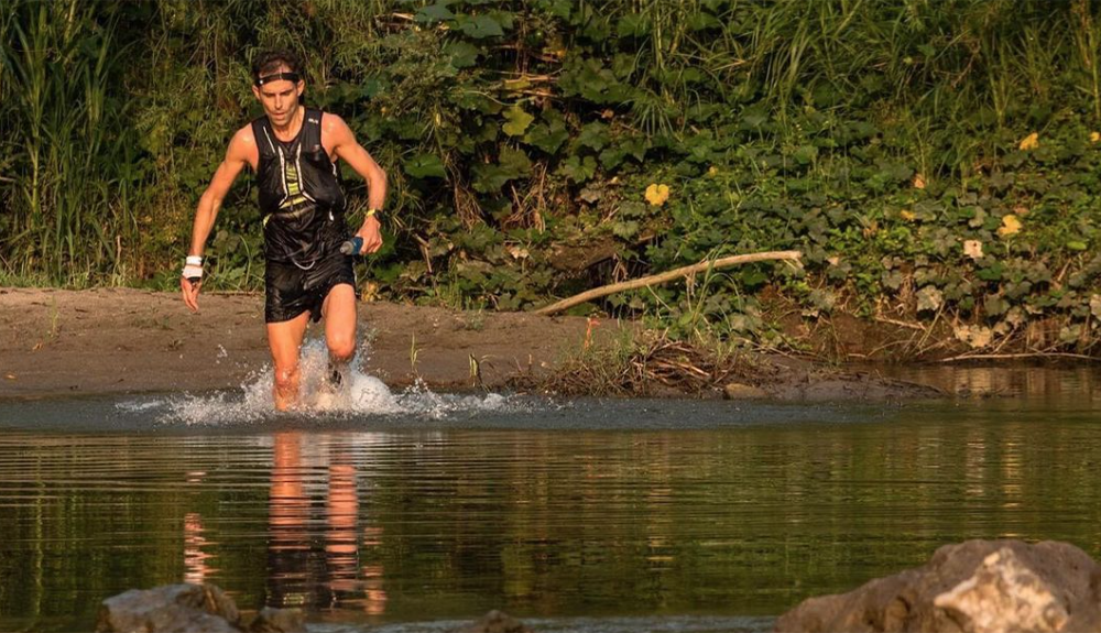 Ultra Trail de Cerro Rojo - Alberto Pelaez © @axelrv_camera