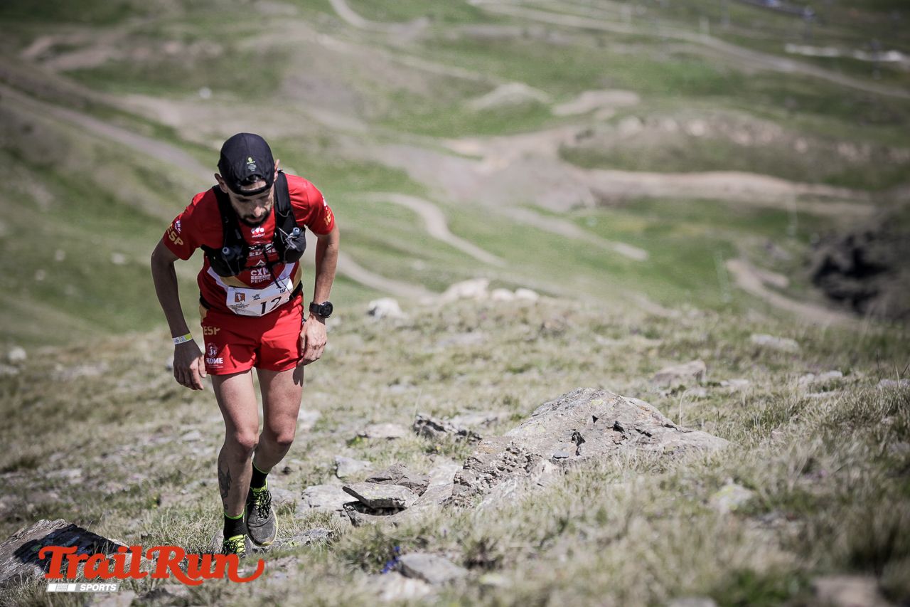 Campeonato del Mundo de Skyrunning 2020 ? Jesus Dyañez