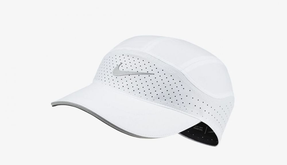 Así es la gorra Nike AeroBill Tailwind