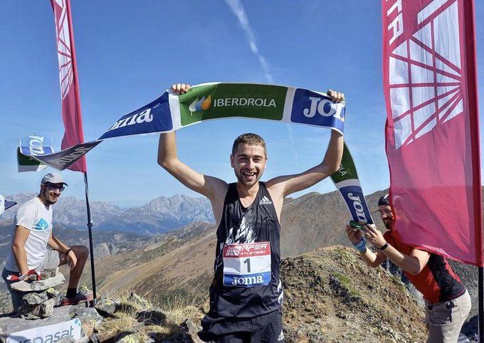 Daniel Osanz, Campeón de España de Trail Running Subida Vertical. Fotografía @ultrampalentina©