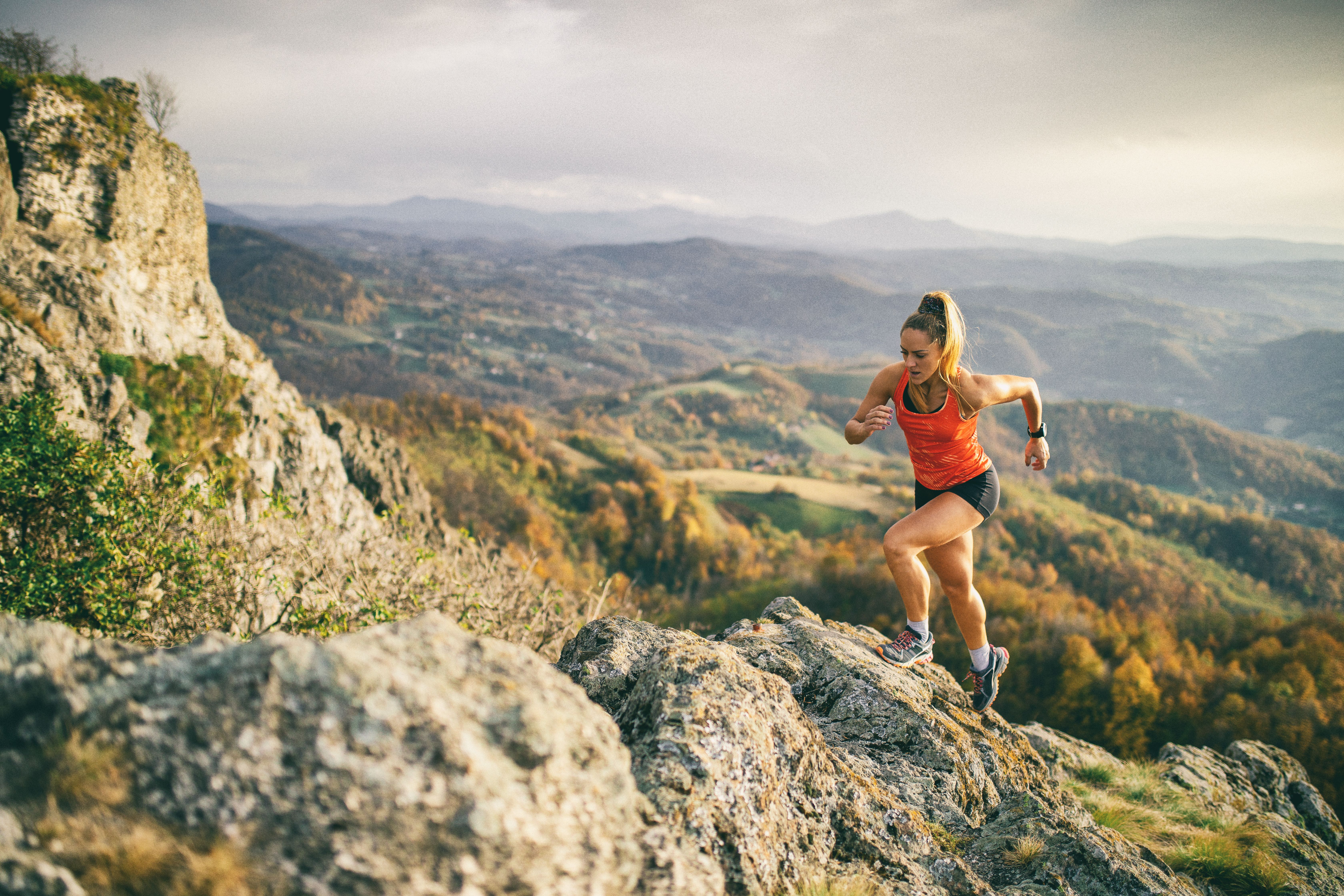 Running, entrenamiento y menstruación. iStock 1064128576