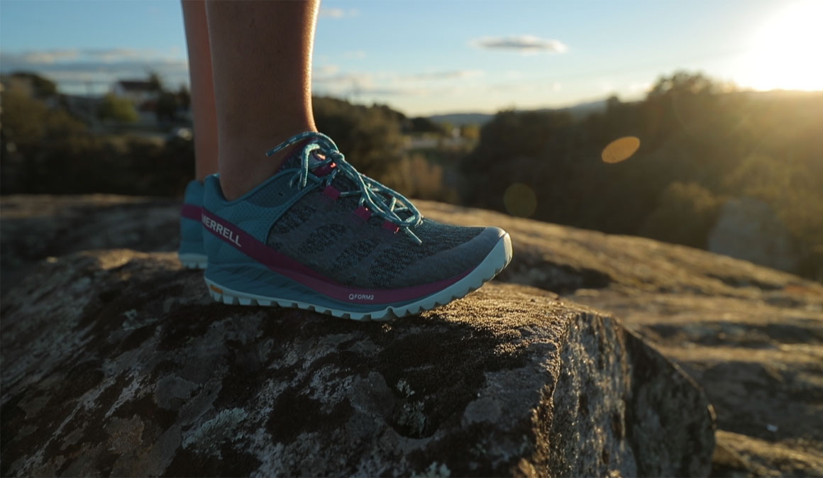 Merrell Antora, las primeras zapatillas de trail running hechas específicamente para mujeres