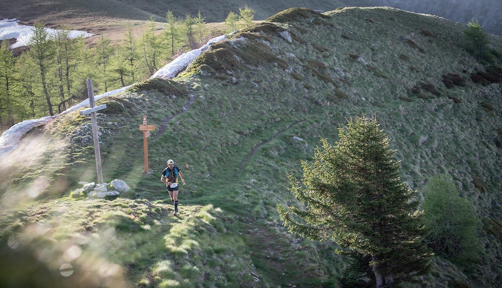 Cristóbal Adell gana los 110 kilómetros de Ultra-Trail Côte d’Azur Mercantour