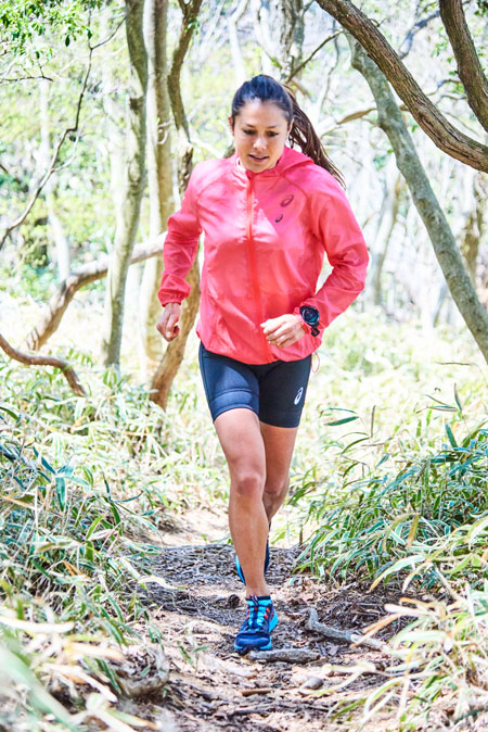 Así es la nueva ASICS Fujitrabuco Pro: para carreras de media distancia y perfil técnico