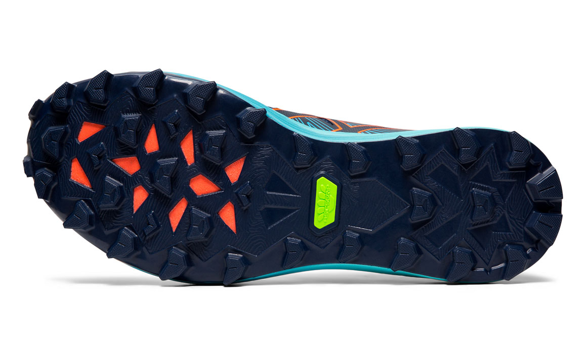 Así es la nueva ASICS Fujitrabuco Pro: para carreras de media distancia y perfil técnico