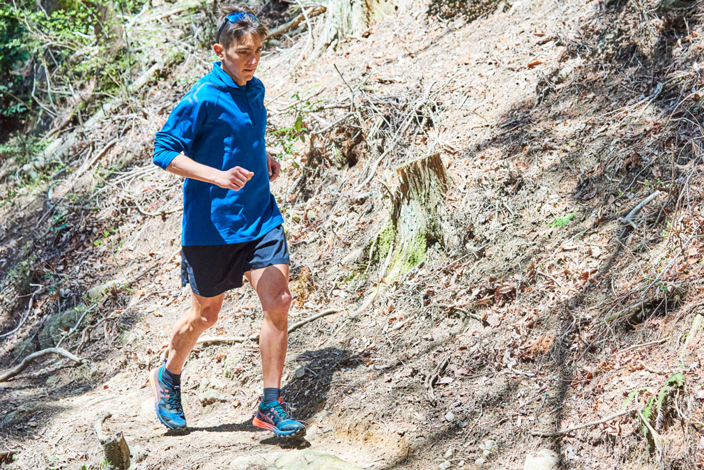 Así es la nueva ASICS Fujitrabuco Pro: para carreras de media distancia y perfil técnico